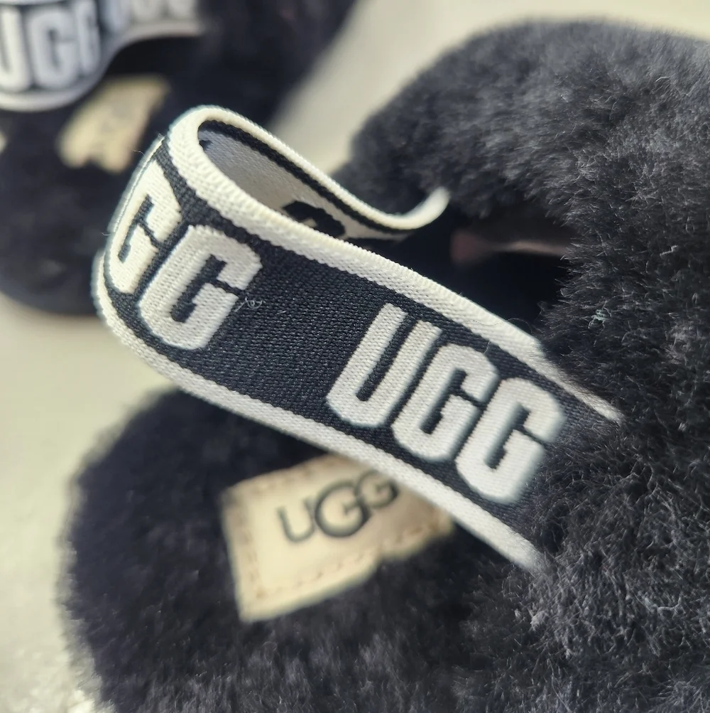 UGG Toddler Oh Yeah Fluffy Shearling Sheepskin Slingback Slipper Black 6